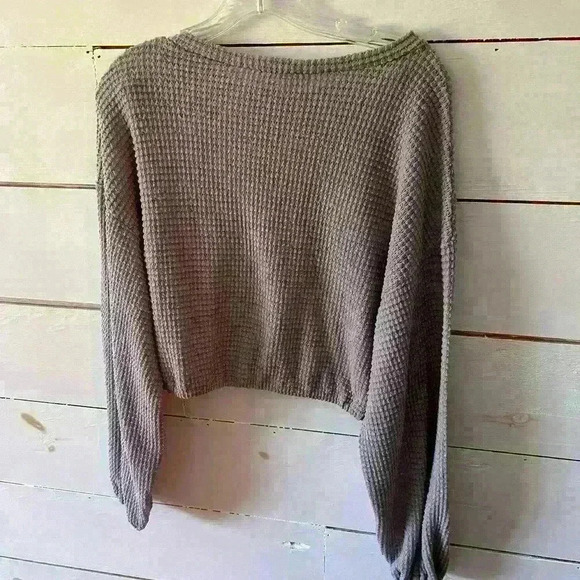 Altar’d State cropped pullover top, size small, lavender lilac color, EUC - Picture 2 of 5